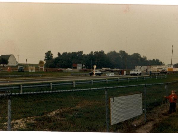 Muncie 1986 - practice pass, we were running the brother in law of another former partner, hard to see it but that was an original 67 Camaro E/SA convertible, believe it was still running the 396/325 hp stocker engine. I tried to buy the car a year or so before, he wouldn't come off it.